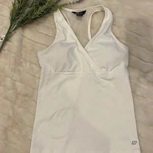 Eddie Bauer yoga top size m